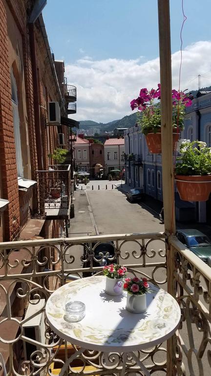 Appartamento Art House Tbilisi Esterno foto
