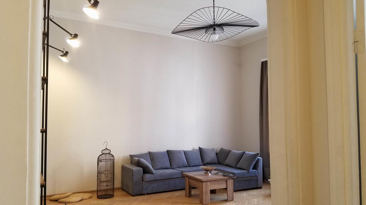 Appartamento Art House Tbilisi Esterno foto